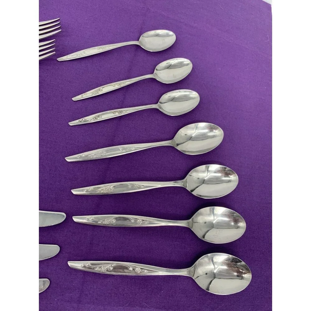 International Co Stainless Flatware 15 Pc Set Radiant Rose